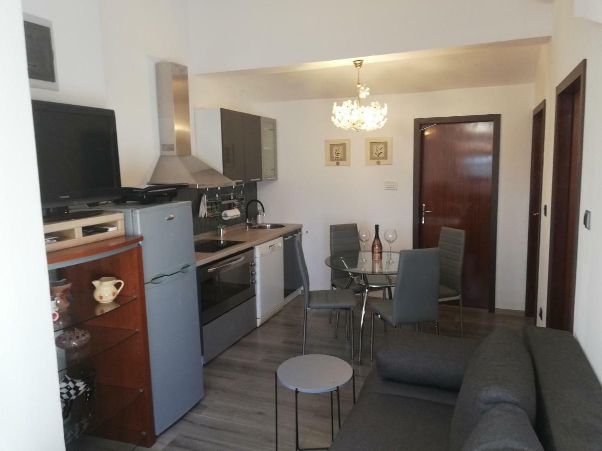 Penelope Apartman Póla Kültér fotó
