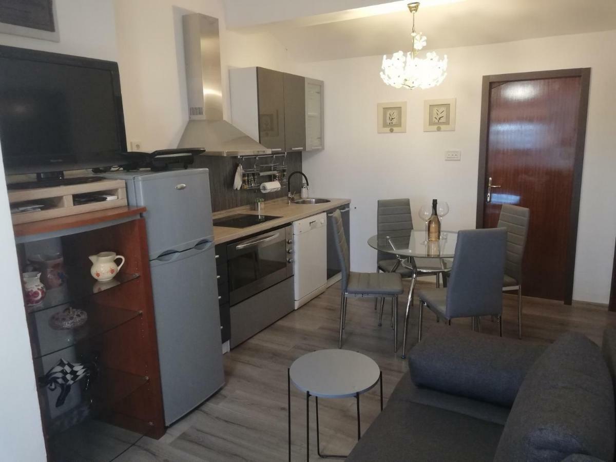Penelope Apartman Póla Kültér fotó